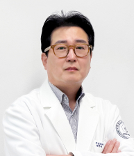 손일태  내과원장 사진